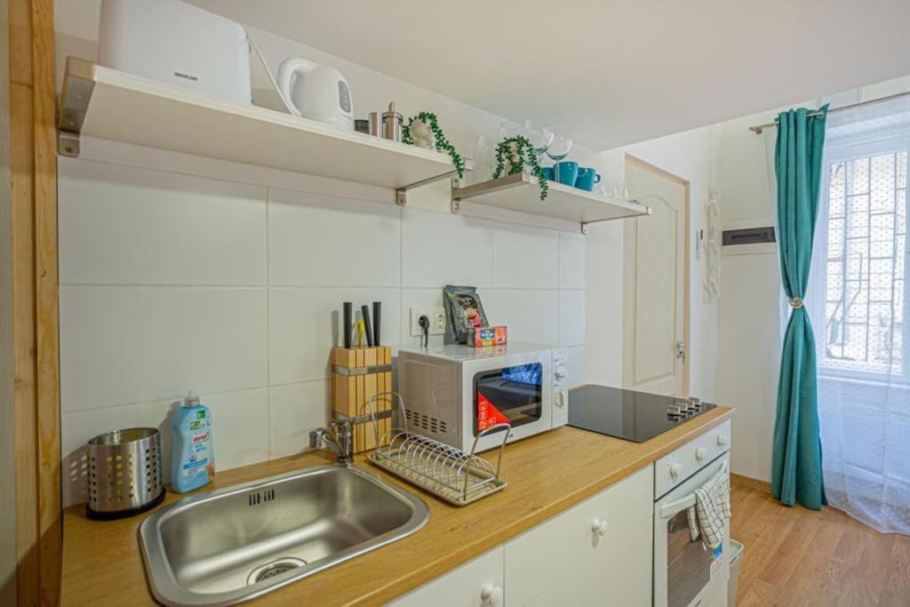 Boutique Apartment In Akacfa Street Budapest Exterior foto